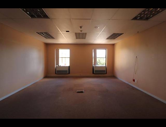 BUSINESS PROPERTY TO RENT IN FERNDALE